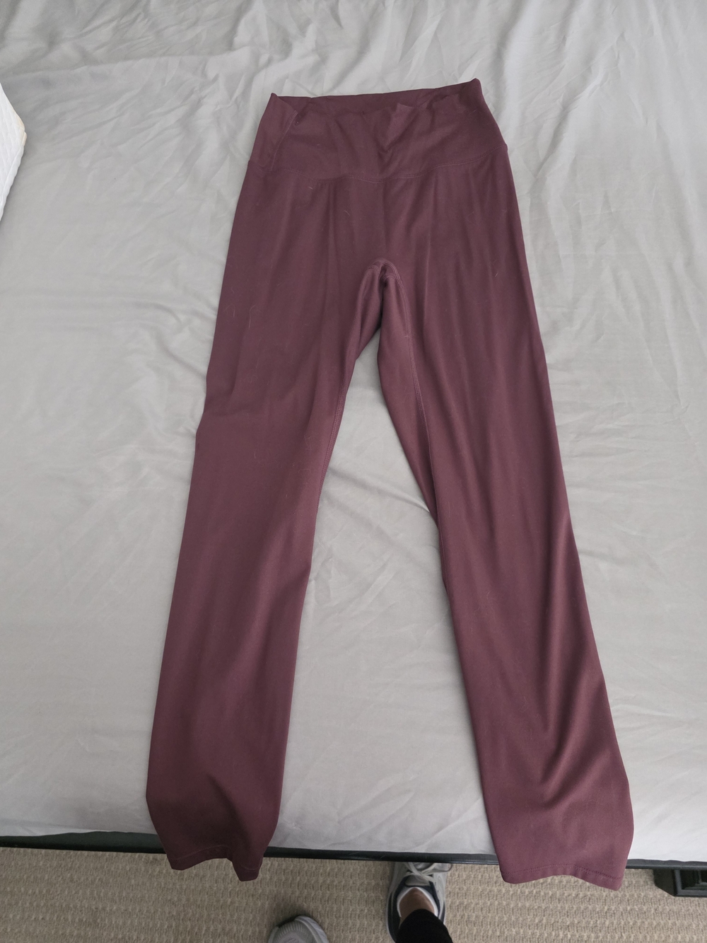 Burgundy Lululemon Active Leggings - Size 6